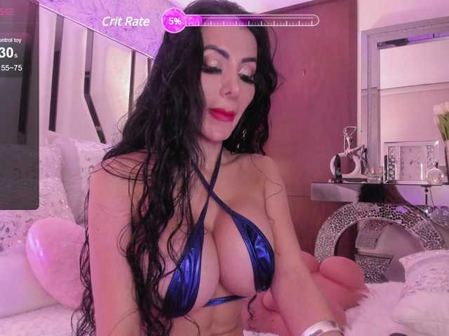 Live sex webcam photo for Valeriajade #277782479