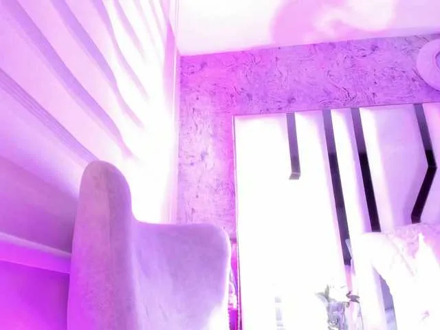 Live sex webcam photo for Valeriajade #292065916