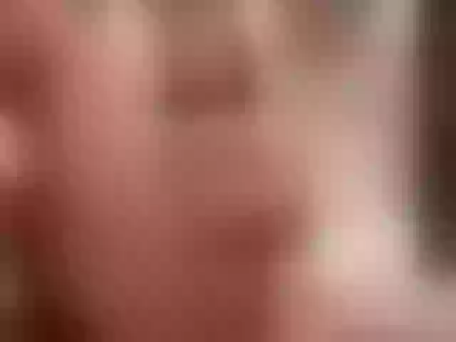 Live sex webcam photo for Valerie-Saenz #274435680