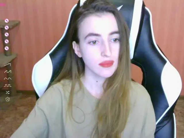 Live sex webcam photo for Valeritiiio #290534904