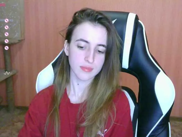 Live sex webcam photo for Valeritiiio #290744273