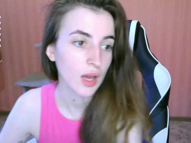Live sex webcam photo for Valeritiiio #291345029