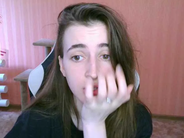 Live sex webcam photo for Valeritiiio #291363987