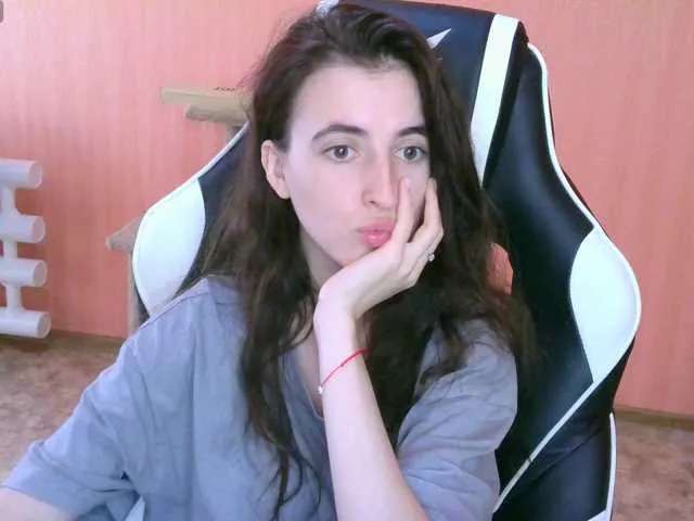 Live sex webcam photo for Valeritiiio #291621553