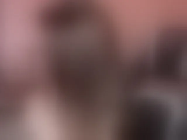 Live sex webcam photo for Valeritiiio #292439407