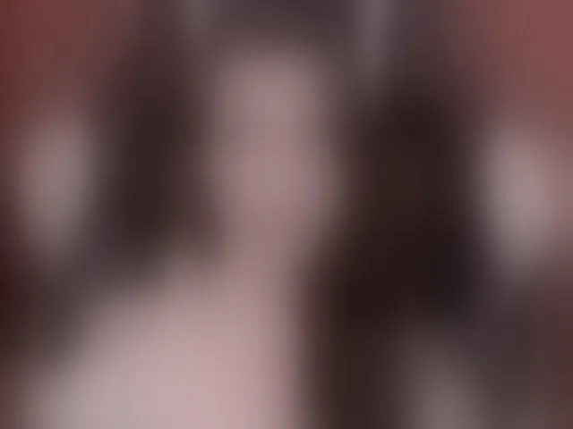 Live sex webcam photo for Valeritiiio #293289965