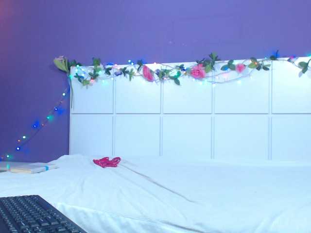 Live sex webcam photo for ValeryJaramillo #277726666