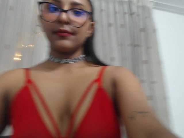 Live sex webcam photo for ValeryJaramillo #277808623