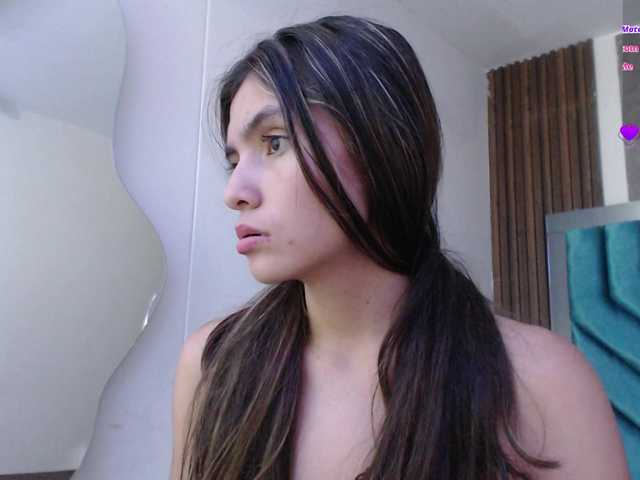 Live sex webcam photo for ValeryLargo #290341456