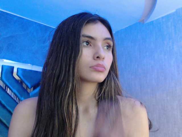 Live sex webcam photo for ValeryLargo #290583521