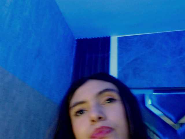 Live sex webcam photo for ValeryLargo #290685318