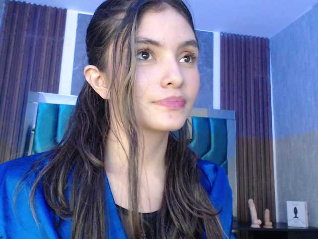 Live sex webcam photo for ValeryLargo #290884287