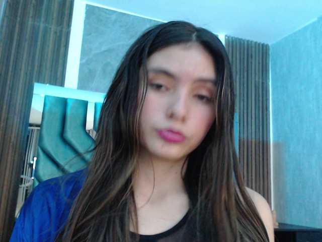 Live sex webcam photo for ValeryLargo #290972019