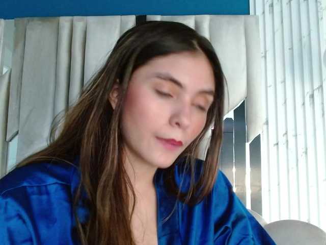 Live sex webcam photo for ValeryLargo #291186317