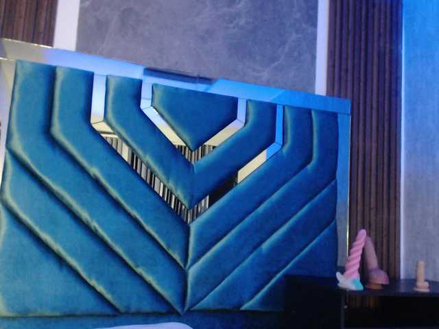 Live sex webcam photo for ValeryLargo #291247259