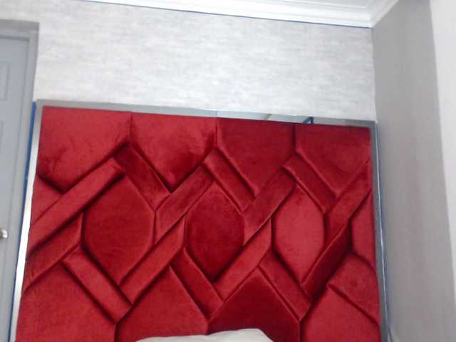 Live sex webcam photo for ValeryLargo #291732562