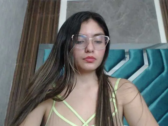 Live sex webcam photo for ValeryLargo #291901509