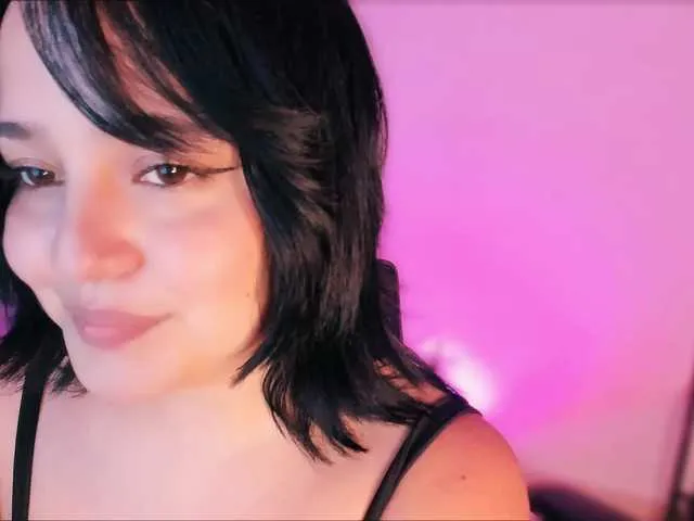 Live sex webcam photo for ValerySoto #291719134