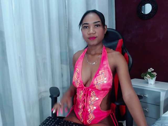 Live sex webcam photo for Valeska234 #276326680