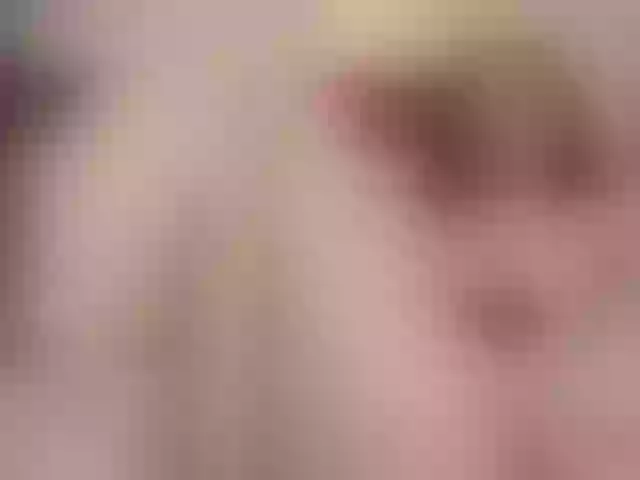 Live sex webcam photo for ValesskaFort #274102096