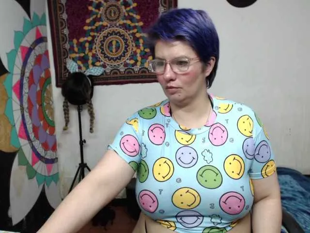 Live sex webcam photo for ValkiriaO #274358954