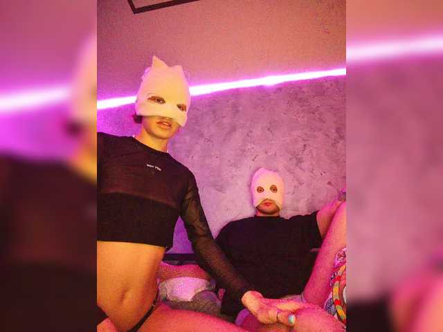 Live sex webcam photo for Valkiriaa #291952375