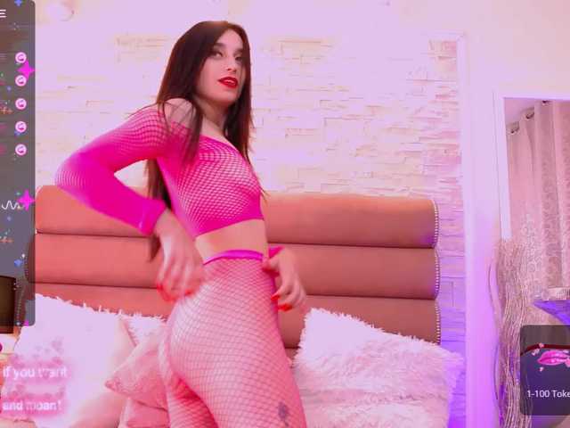 Live sex webcam photo for VanessaAngel #287975193