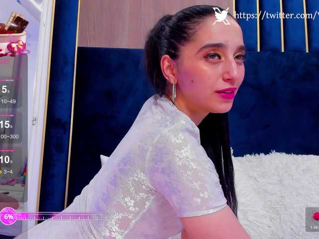 Live sex webcam photo for VanessaAngel #287975335