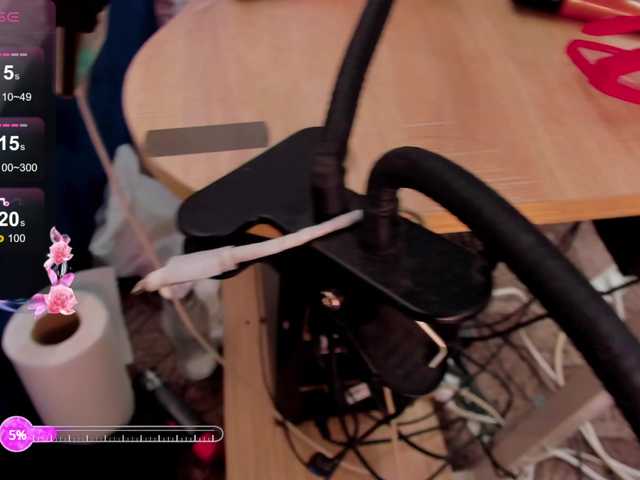 Live sex webcam photo for VanessaAngel #287975348