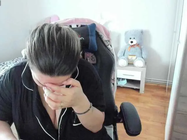 Live sex webcam photo for VanessaReiten #290653086