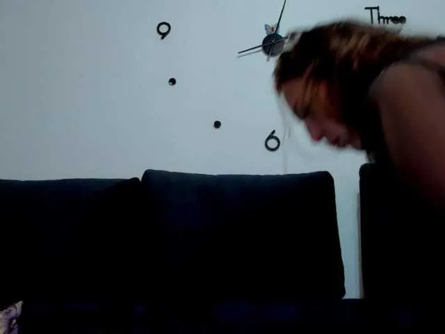 Live sex webcam photo for VanessaSquirt #292025381