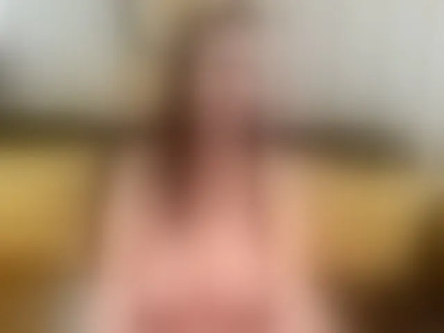 Live sex webcam photo for VanessaSquirt #293724498