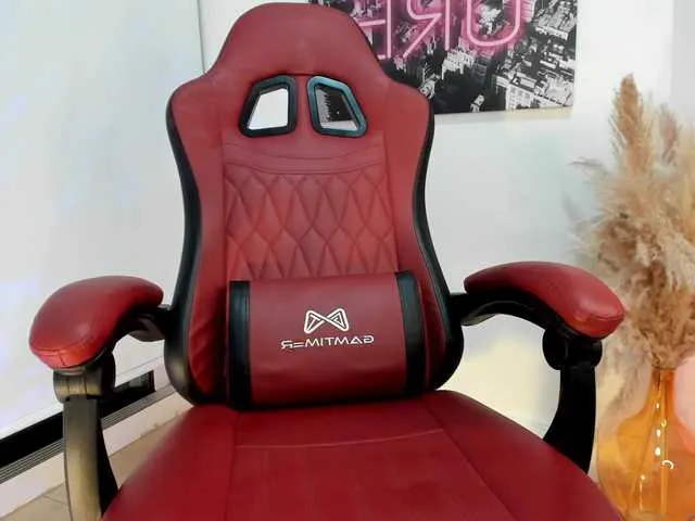 Live sex webcam photo for VanessaVega #291802097