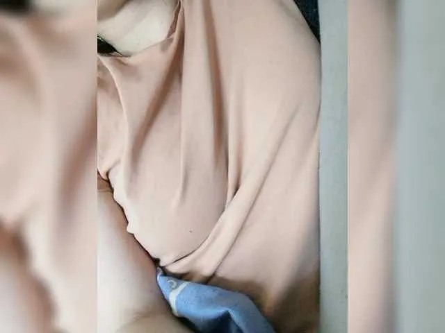 Live sex webcam photo for Vanilinika #290743732