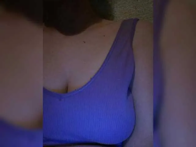 Live sex webcam photo for Vanilinika #291799894