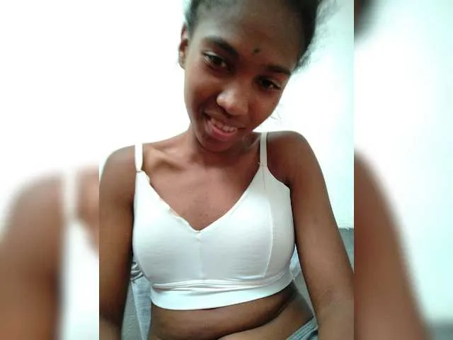 Live sex webcam photo for Vannyhot #276107024