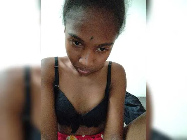 Live sex webcam photo for Vannyhot #276120657