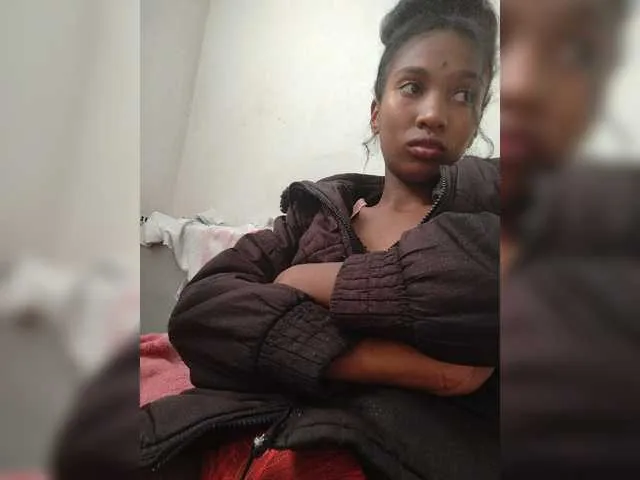 Live sex webcam photo for Vannyhot #276177170