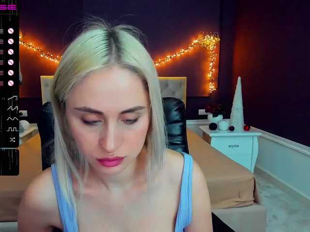 Live sex webcam photo for VarvaraDream #271704548