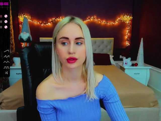 Live sex webcam photo for VarvaraDream #271780943