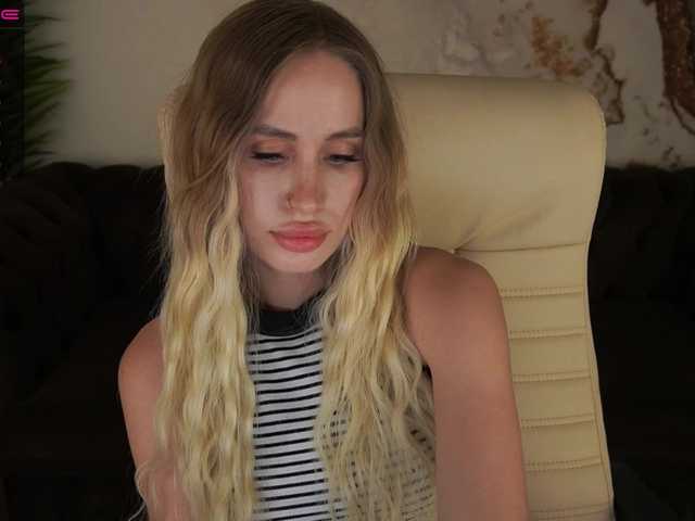 Live sex webcam photo for VarvaraDream #276039935