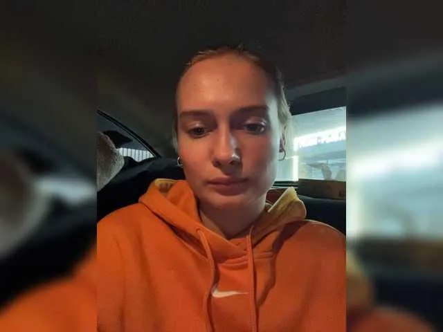 Live sex webcam photo for VasilisaBouns #271910389