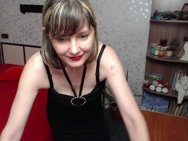 Live sex webcam photo for VasilisaGold #291604326