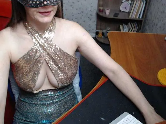 Live sex webcam photo for VasilisaGold #294044025