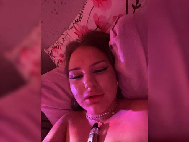 Live sex webcam photo for Vasilisasex1 #294150217