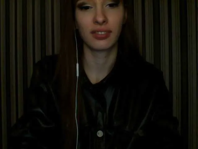 Live sex webcam photo for VasyOJoe #272494416