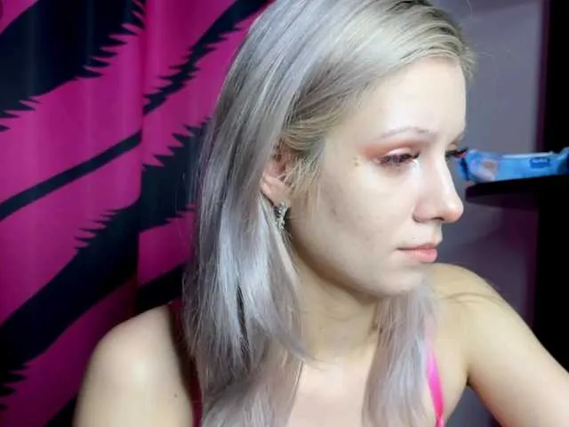 Live sex webcam photo for VasyaSylvia1 #291430816