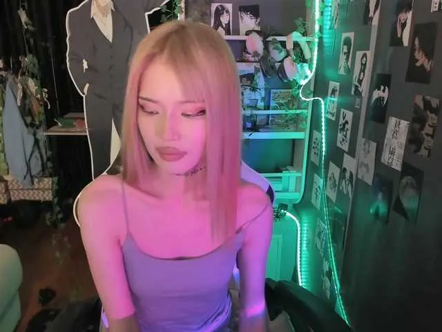 Live sex webcam photo for VelvetSky #291240889