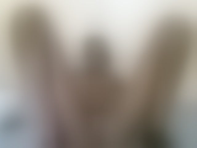 Live sex webcam photo for Velvetvixen-1 #294050055