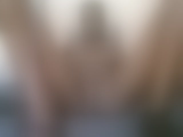 Live sex webcam photo for Velvetvixen-1 #294090132